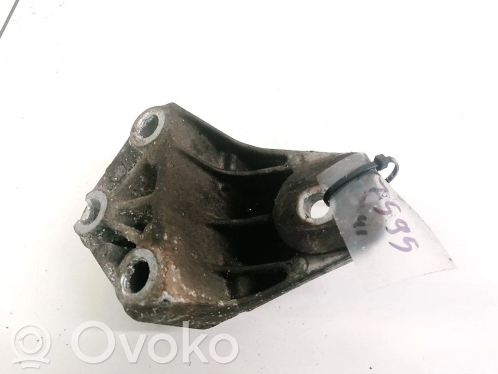 Opel Vectra B Suport motor 