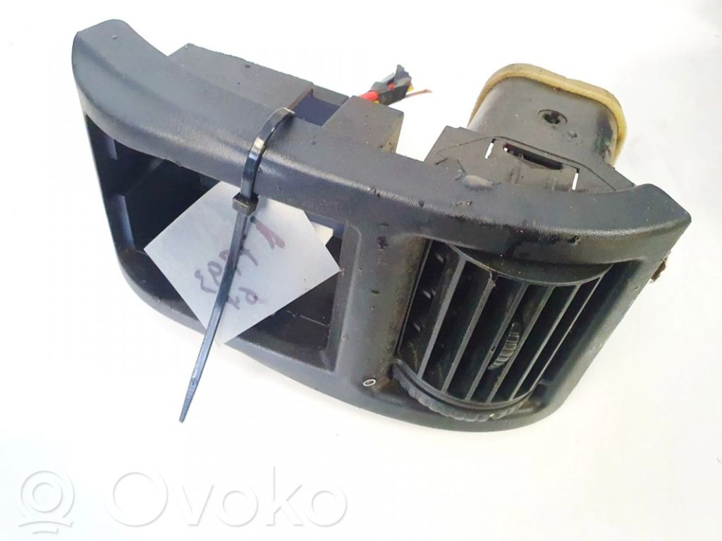 Grille d'aération centrale   90560336,90560336