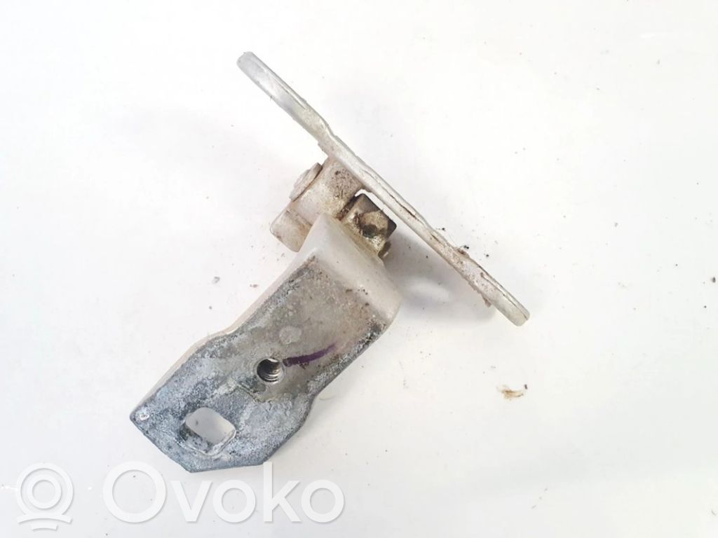 Opel Vectra C Bisagra inferior de la puerta trasera
