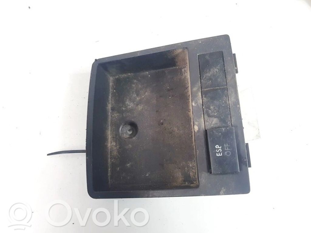 Volkswagen Touran I ESP (stability program) switch 
