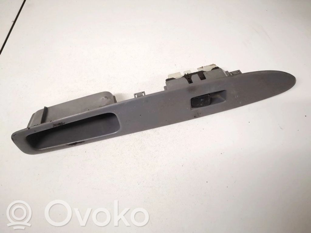 Toyota Avensis Verso Interruttore di controllo dell’alzacristalli elettrico