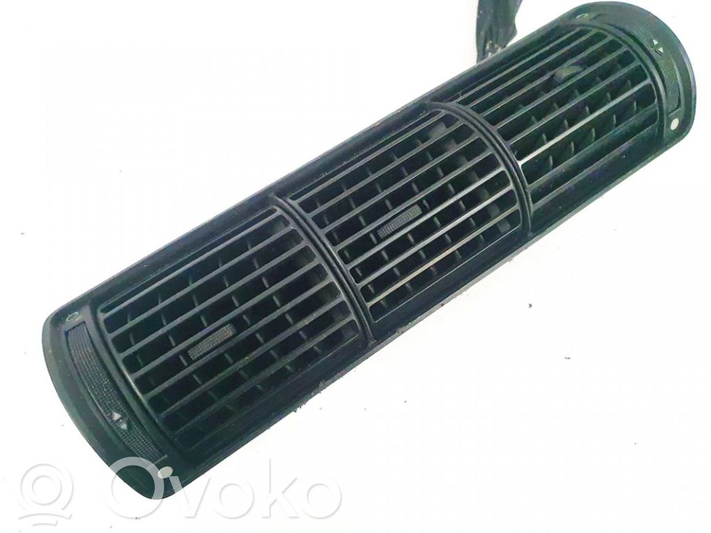 Rejilla de ventilación central del panel   8D0820951,8D0820951
