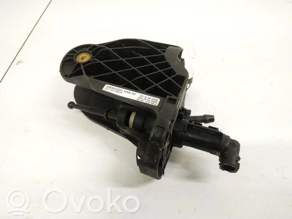 Volkswagen PASSAT B5.5 Cilindro maestro de embrague