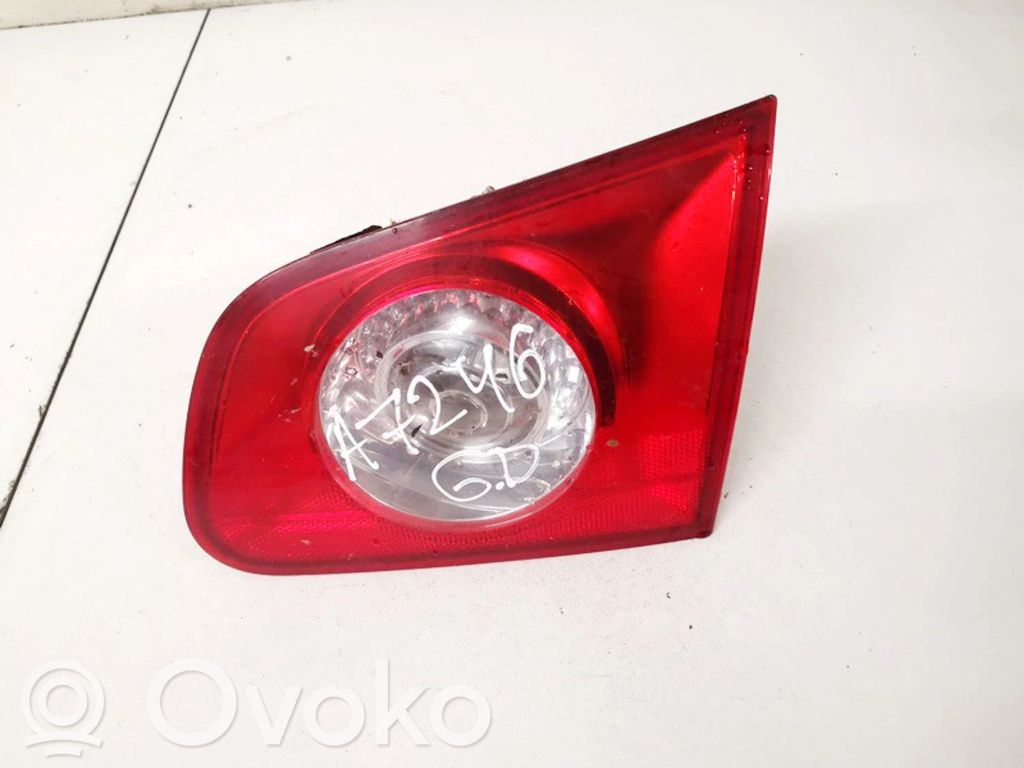 Volkswagen PASSAT B6 Luci posteriori del portellone del bagagliaio 