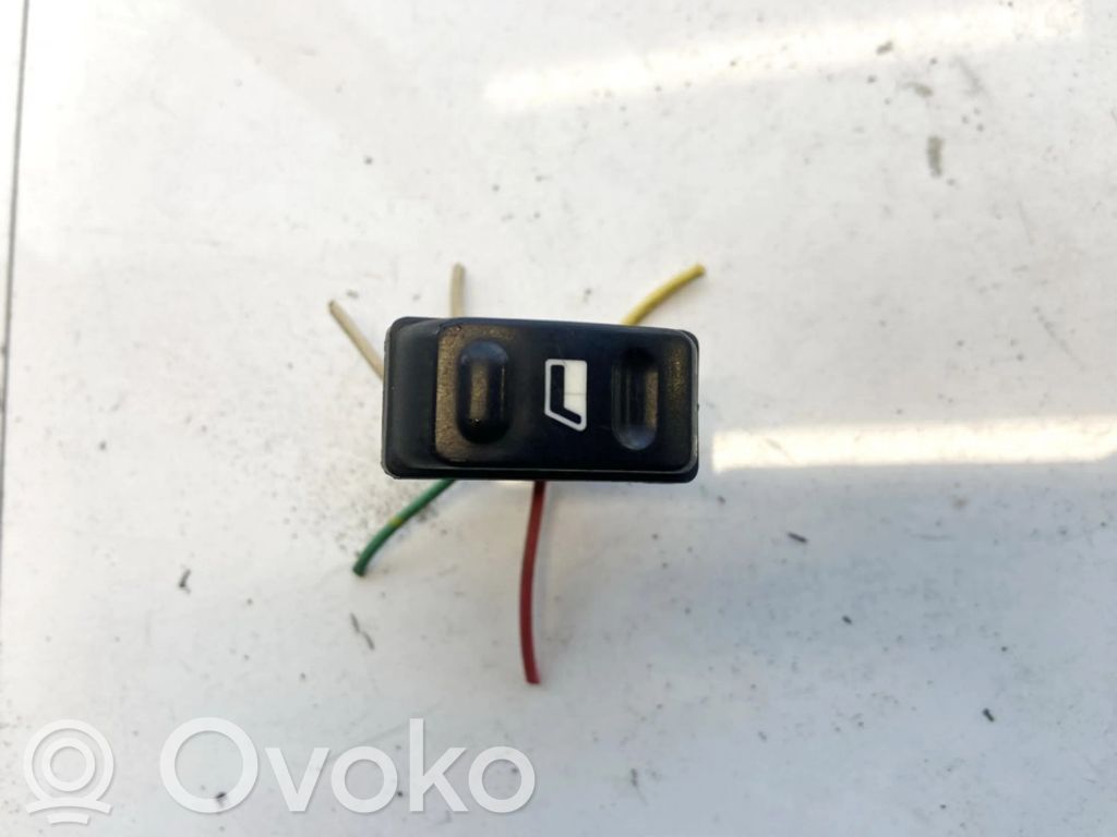 Electric window control switch   8153,8153