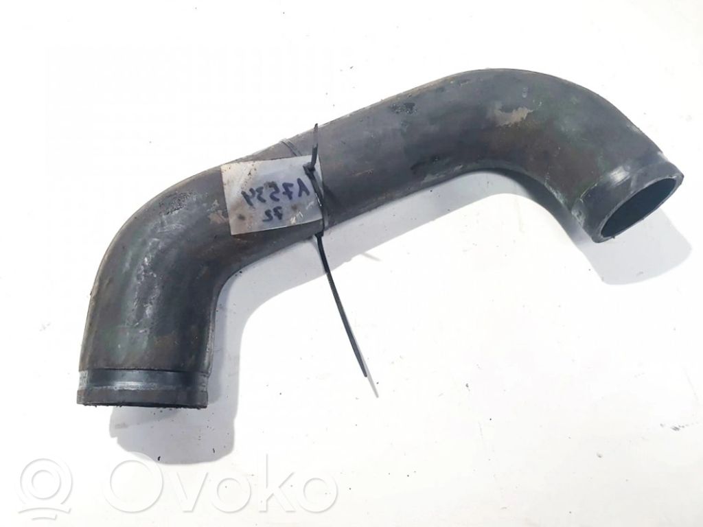 Iveco Daily 40.8 Furtun/conductă intercooler 
