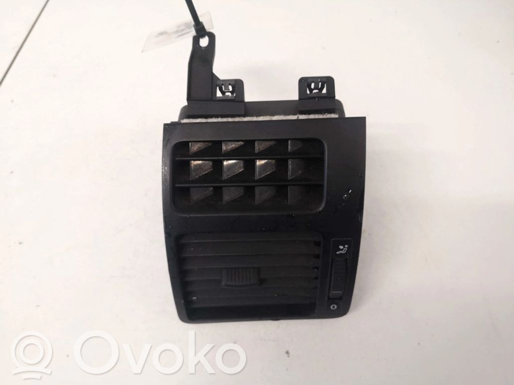 Volkswagen Touran I Griglia di ventilazione centrale cruscotto