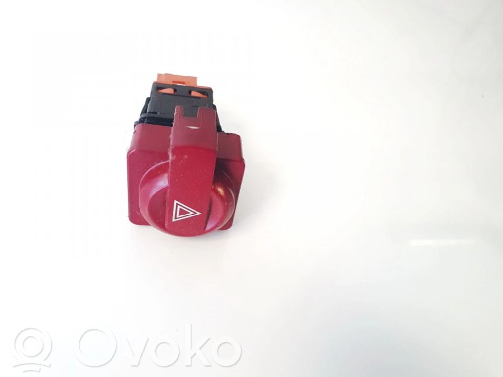 Botón interruptor de luz de peligro   96480877KR,96480877KR
