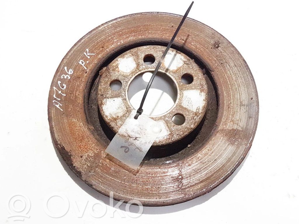 Volkswagen Golf IV Disco de freno delantero 