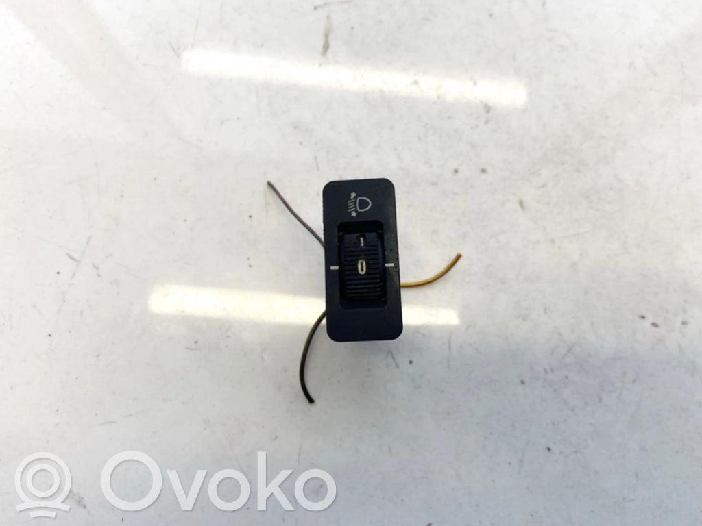 BMW 5 E39 Interruttore di regolazione livello altezza dei fari