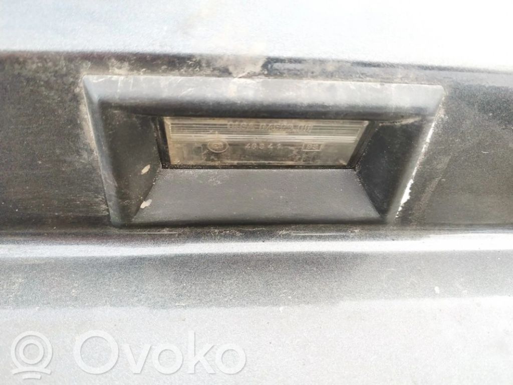 Éclairage de plaque d'immatriculation