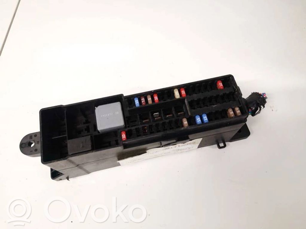 Sulakerasiasarja   AV6T14K131AB,AV6T14K131AB,AV6T14K131AB,AV6T14K131AB