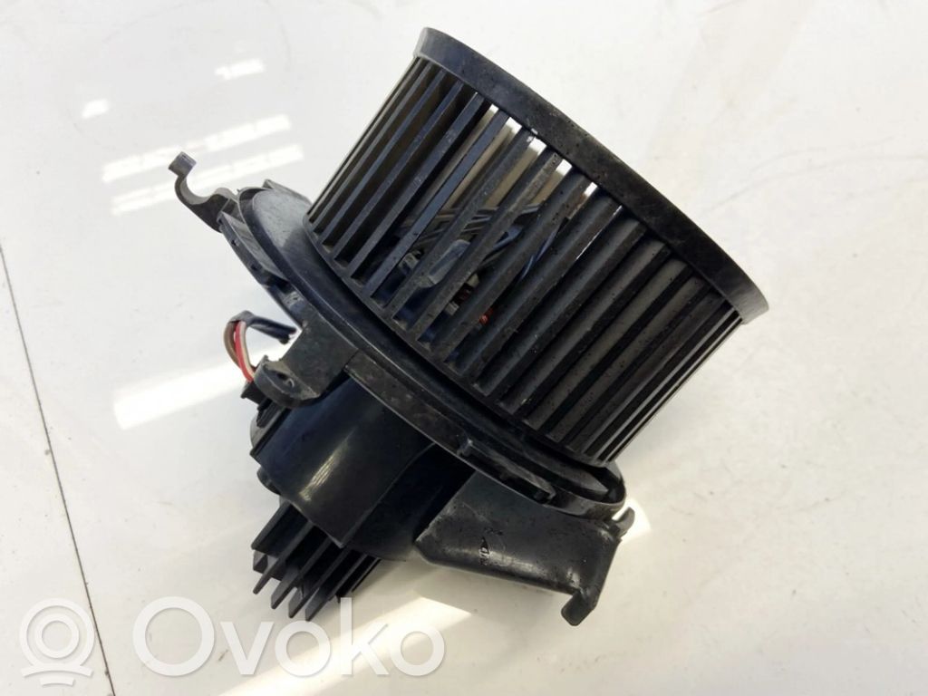 Opel Zafira B Ventilator aerotermă 