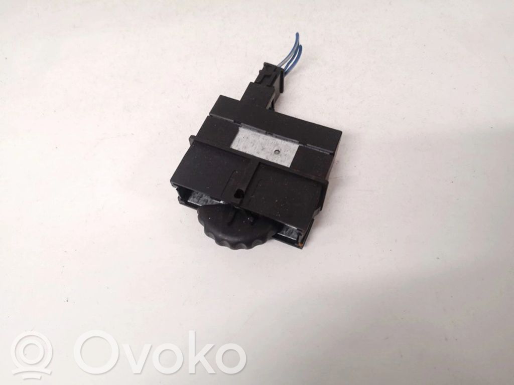 Renault Laguna I Headlight level height control switch 