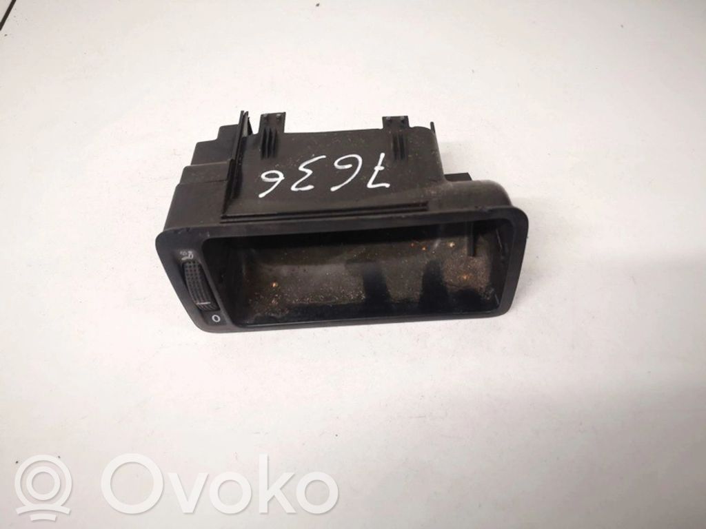 Volkswagen Golf IV Griglia di ventilazione centrale cruscotto