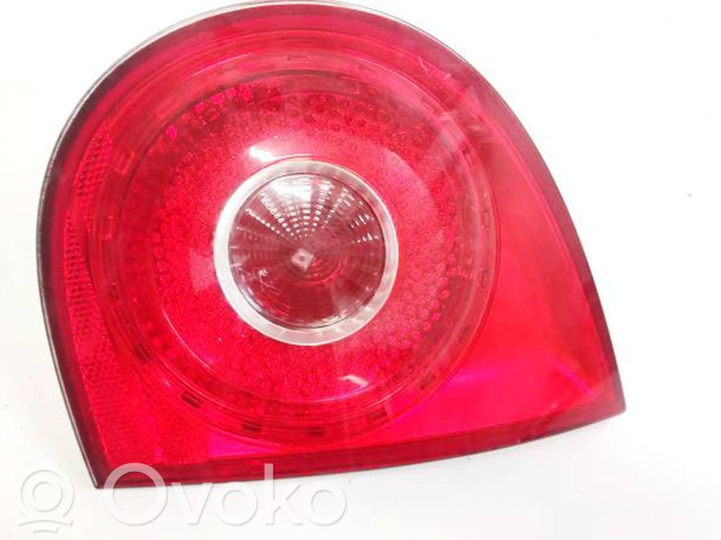 Volkswagen Golf V Luci posteriori del portellone del bagagliaio