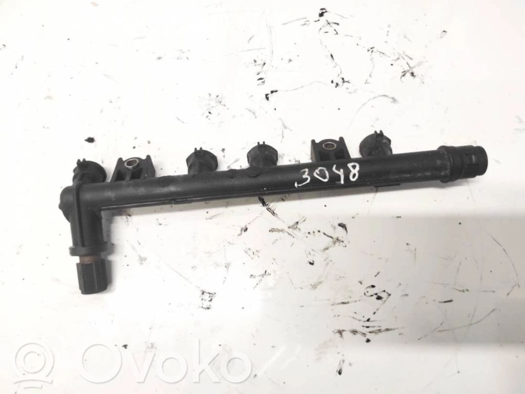 Fiat Punto (188) Rampă alimentare injectoare