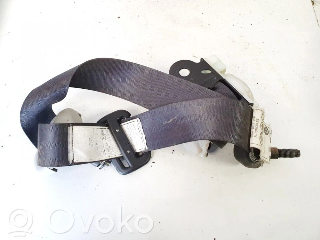 Toyota Avensis Verso Rear seatbelt 