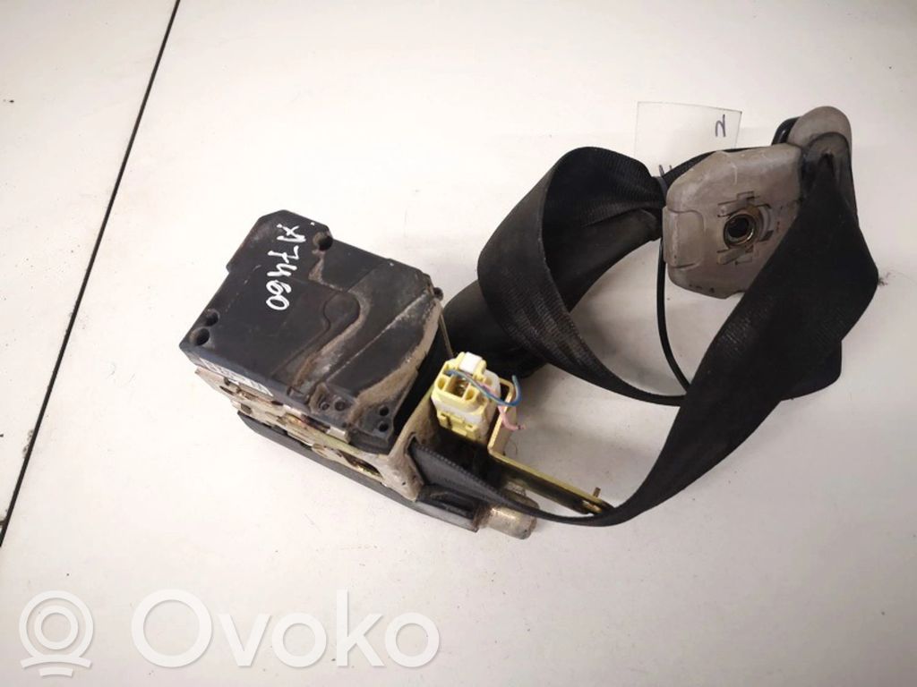 Mazda 626 Cinturón delantero 