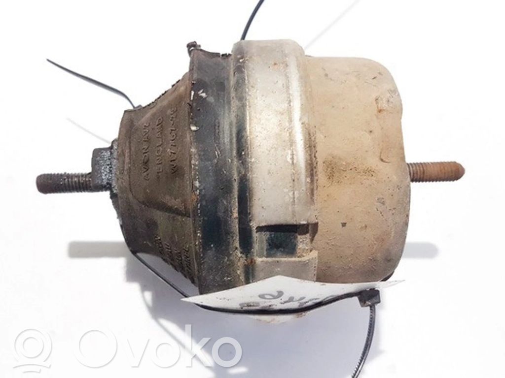 Engine mount bracket   8D0199382L,8D0199379K,4B0199379A,8D0199379J,8D0199379K,8D0199379M,8D0199379N,8D0199382L,8D0199382M,8D0199382P,W1776725