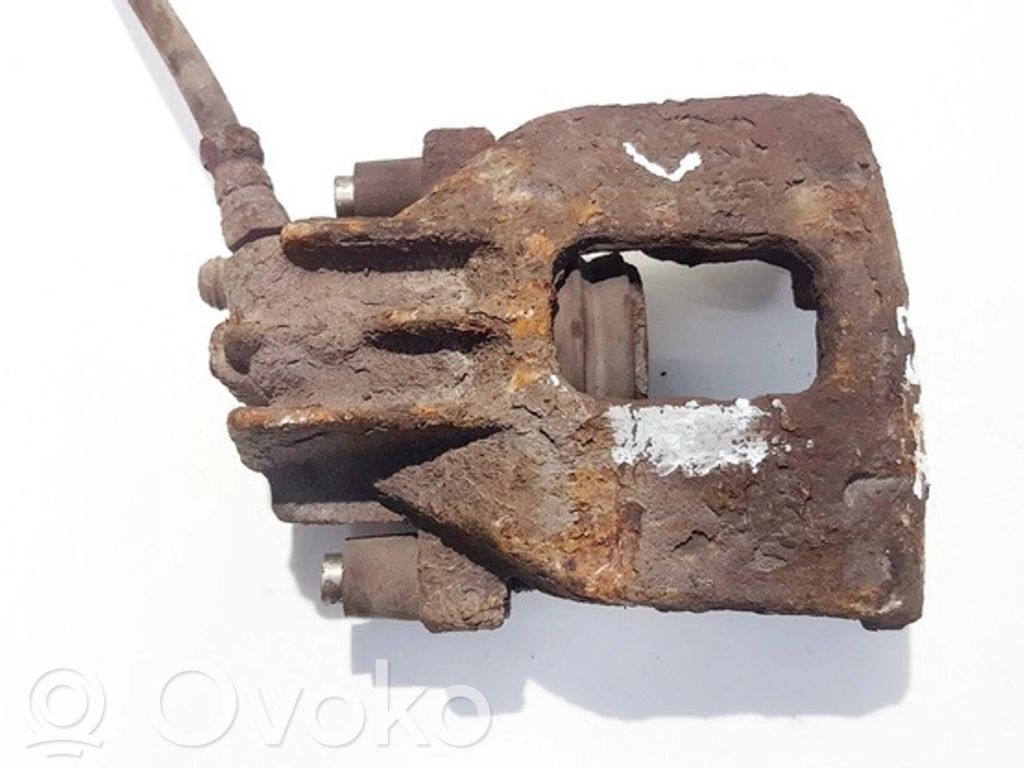 Caliper de freno delantero
