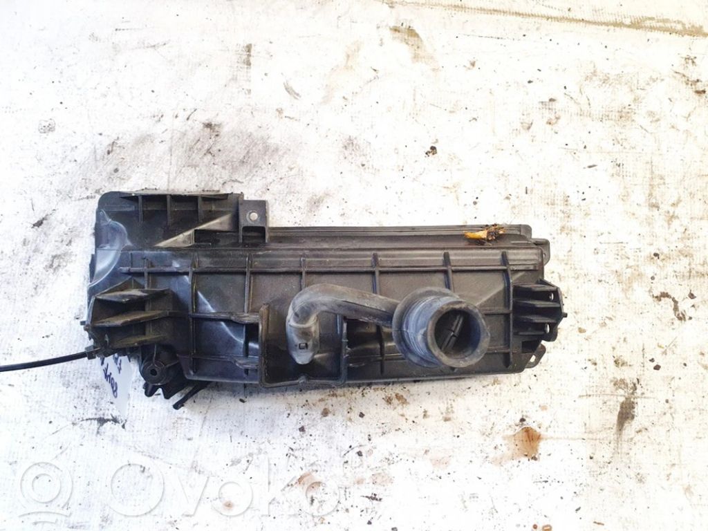 Otros repuestos del exterior   F666592FD,F666592FD