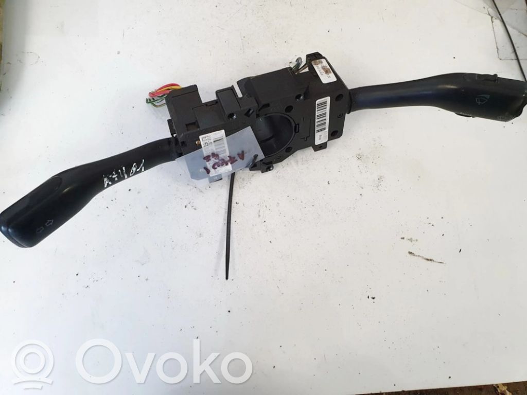 Volkswagen PASSAT B5.5 Bloc semnalizator și ștergător parbriz 