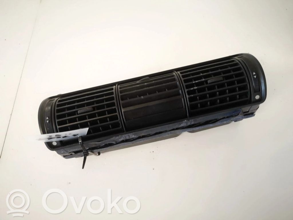 Luftausströmer Lüftungsdüse Luftdüse Mitte   8D0820951,8D0820951