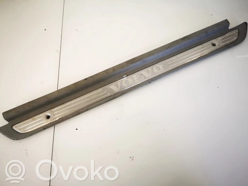 Volvo S40, V40 Capac prag spate 