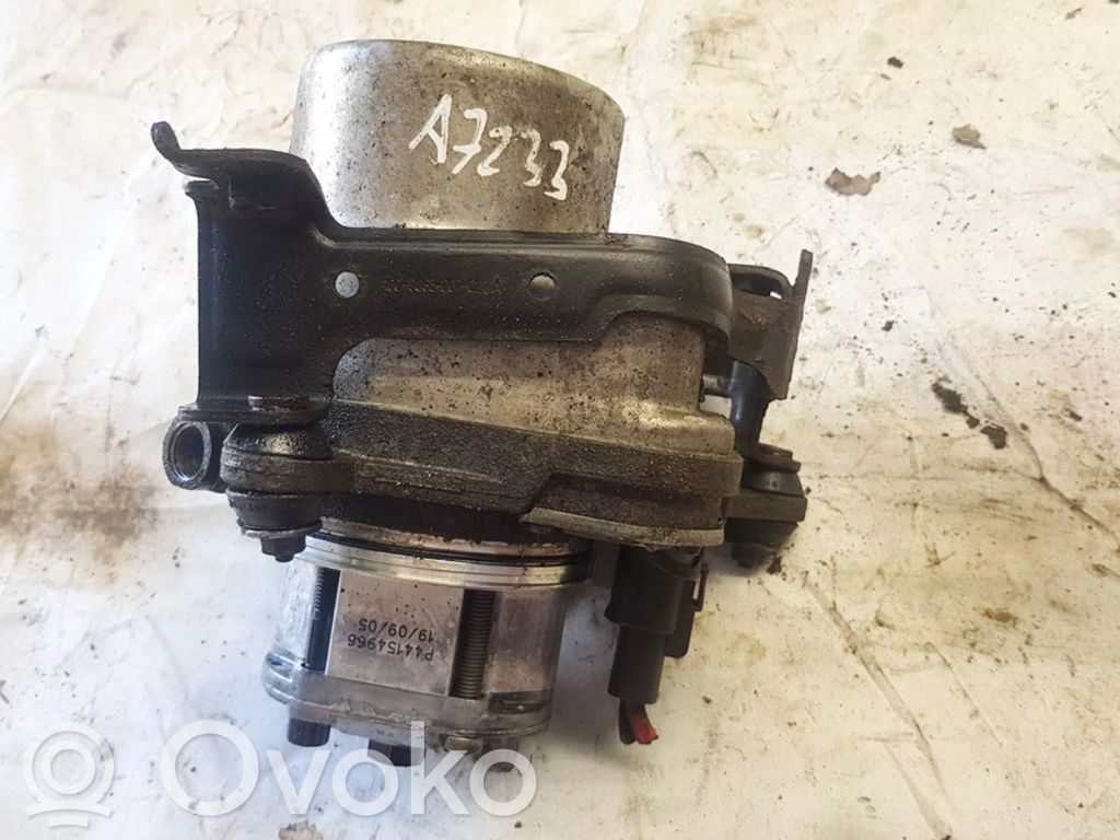 Volvo V50 Power steering pump 