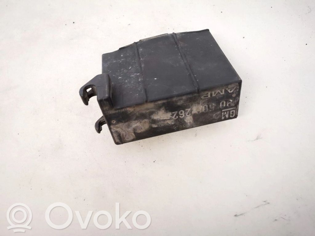 Opel Vectra B Sulakerasian kansi