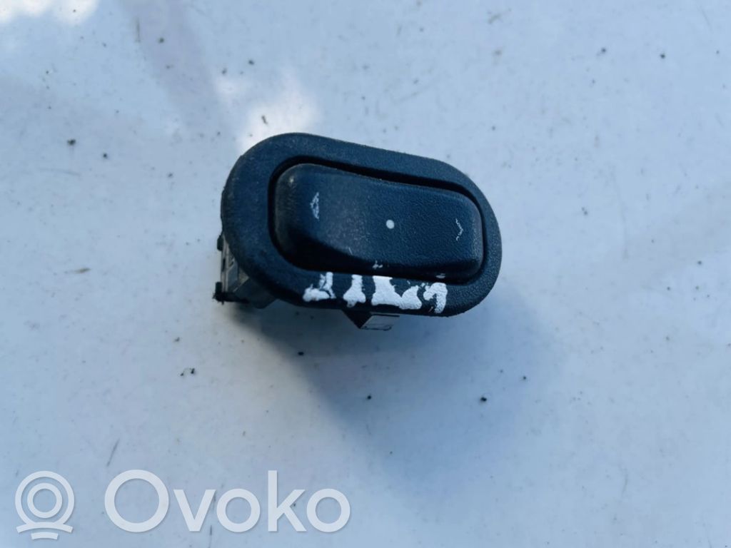 Opel Zafira A Comutator comandă geamuri electrice 