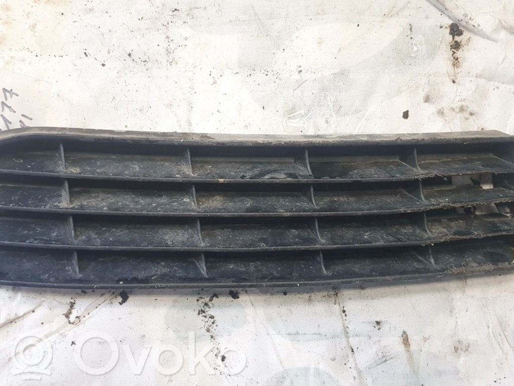 Renault Scenic I Grilă inferioară bară față