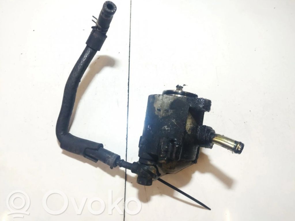 Toyota Avensis T250 Pompa a vuoto