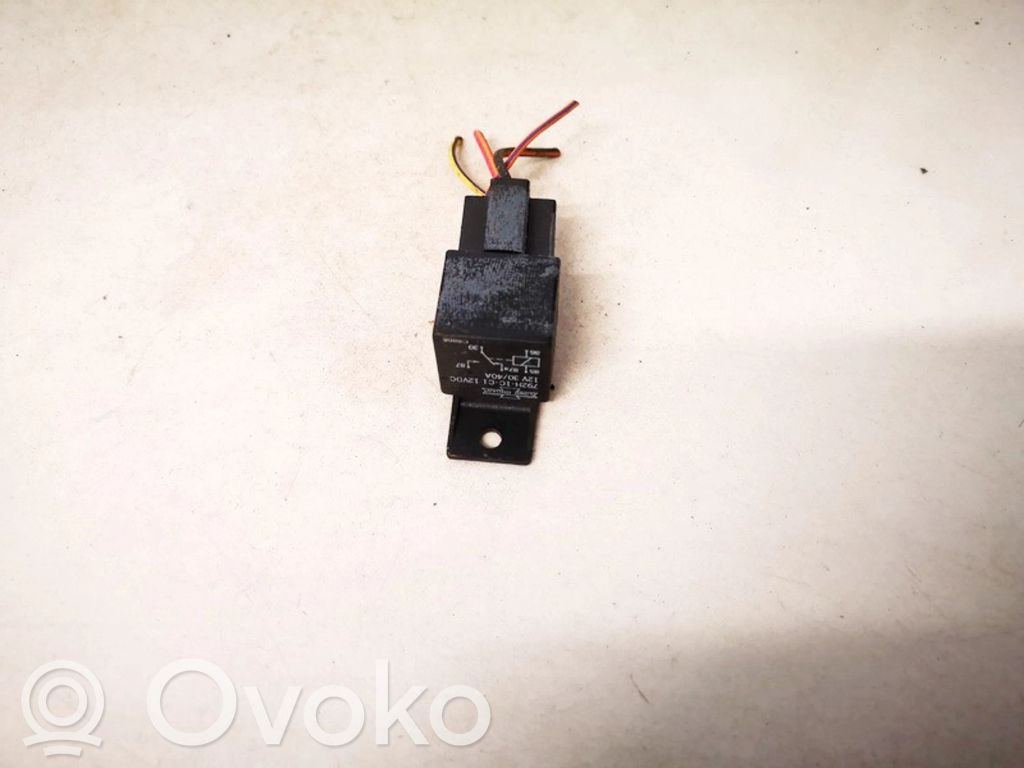 Audi 80 90 B3 Other relay 