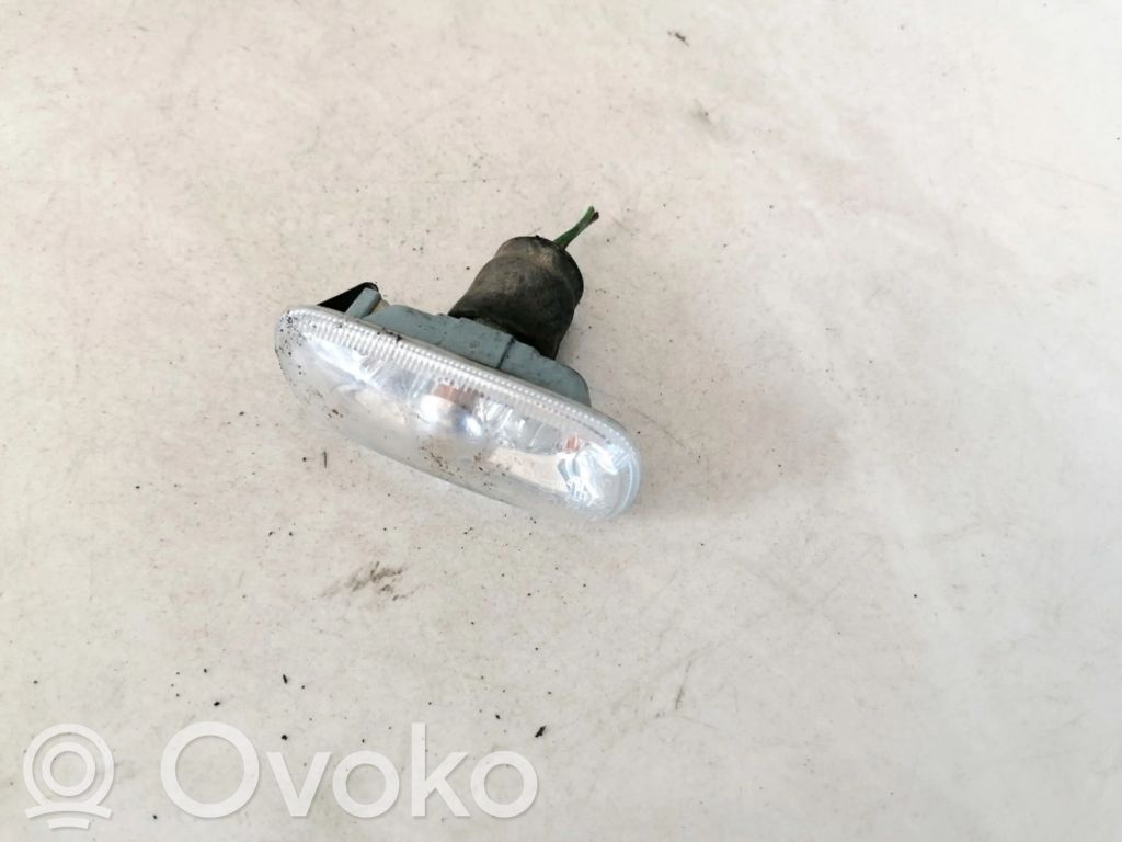 Seitenblinker   8E0949127,8E0949127