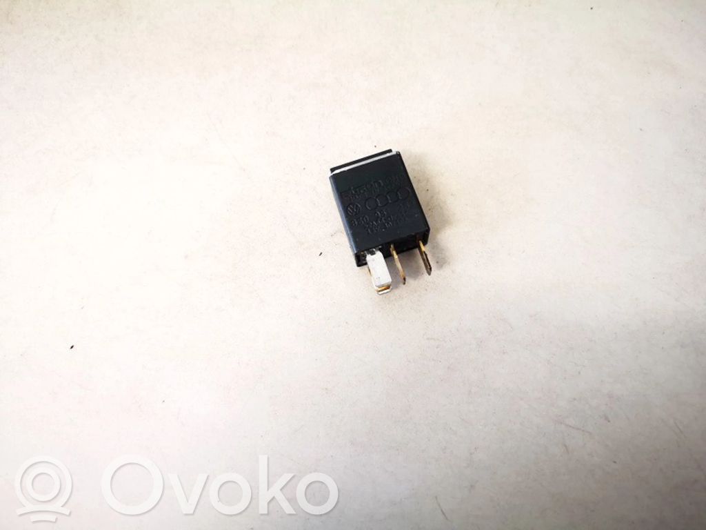 Audi A6 S6 C6 4F Alte relee 