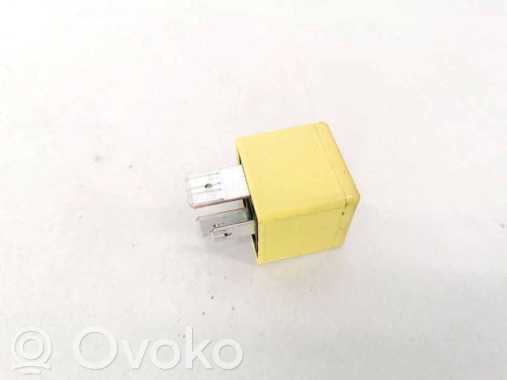 Opel Signum Alte relee