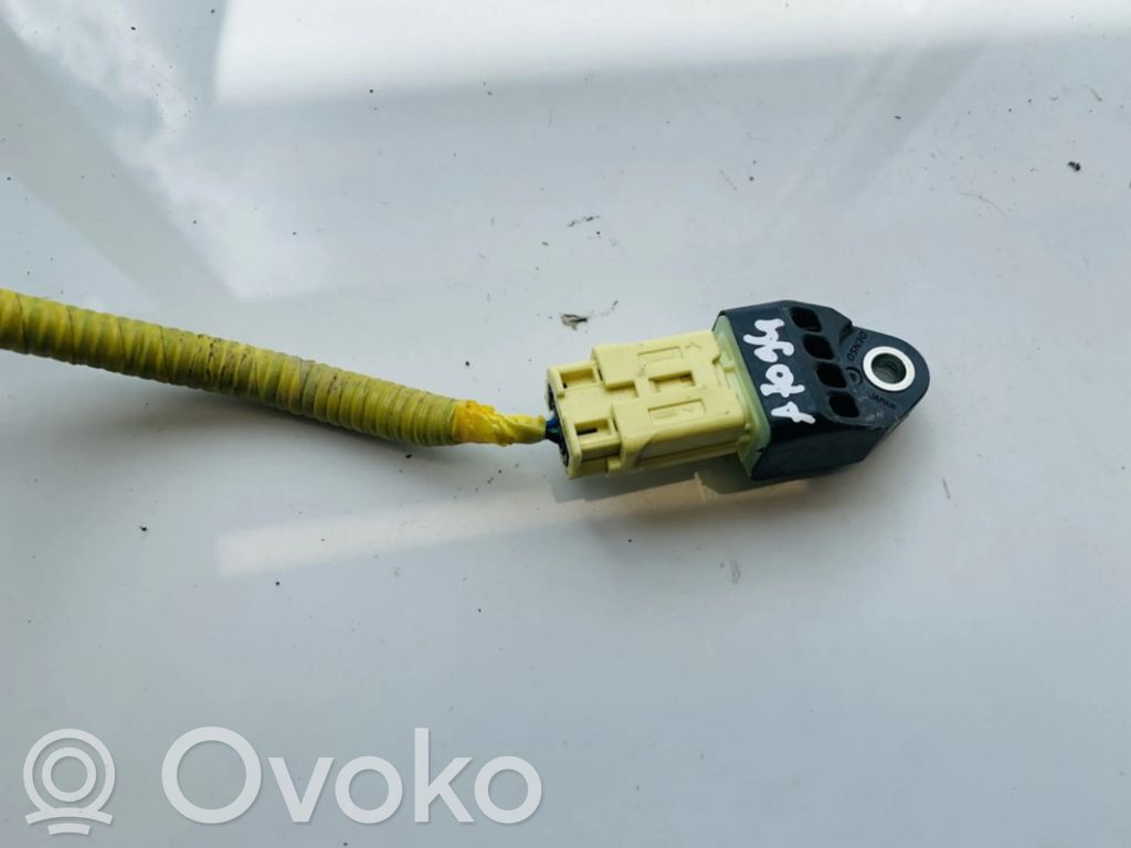 Subaru Legacy Senzor impact/declanșare airbag 
