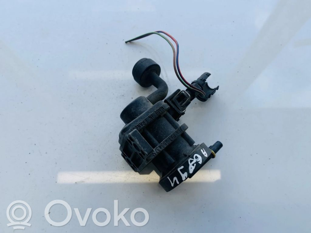 Opel Omega B2 Solenoid supapă turbosuflantă 