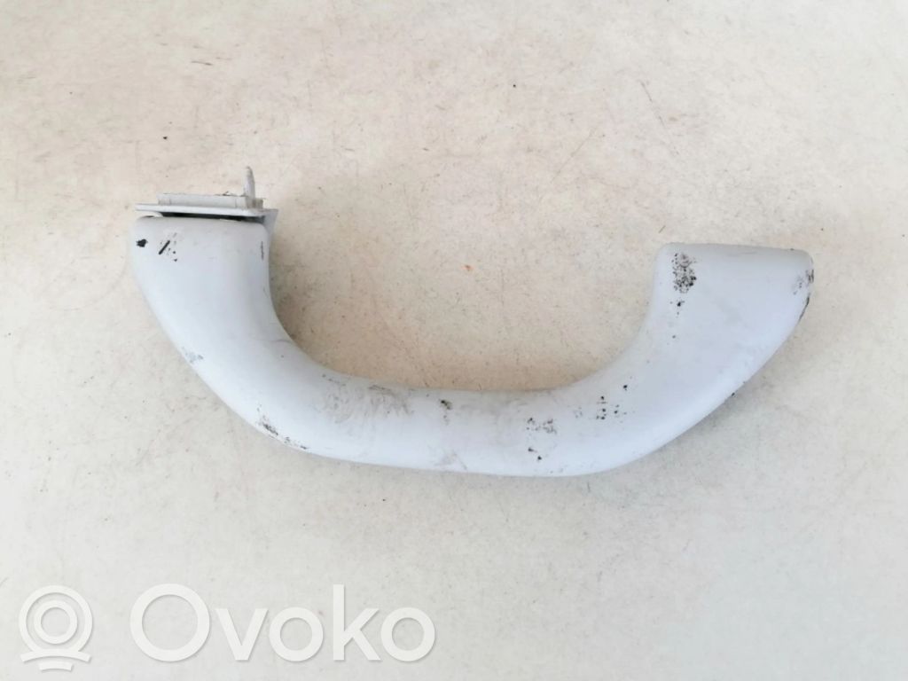 Volkswagen Polo IV 9N3 Poignée de maintien plafond avant 