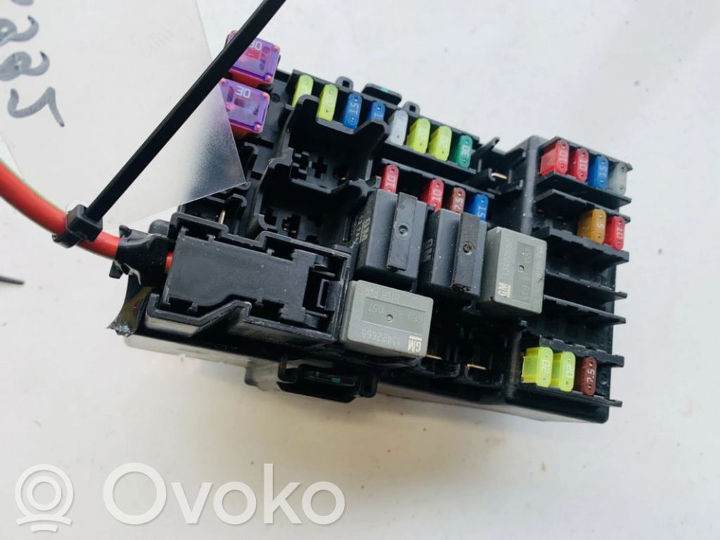 Opel Corsa E Set cutie siguranțe 
