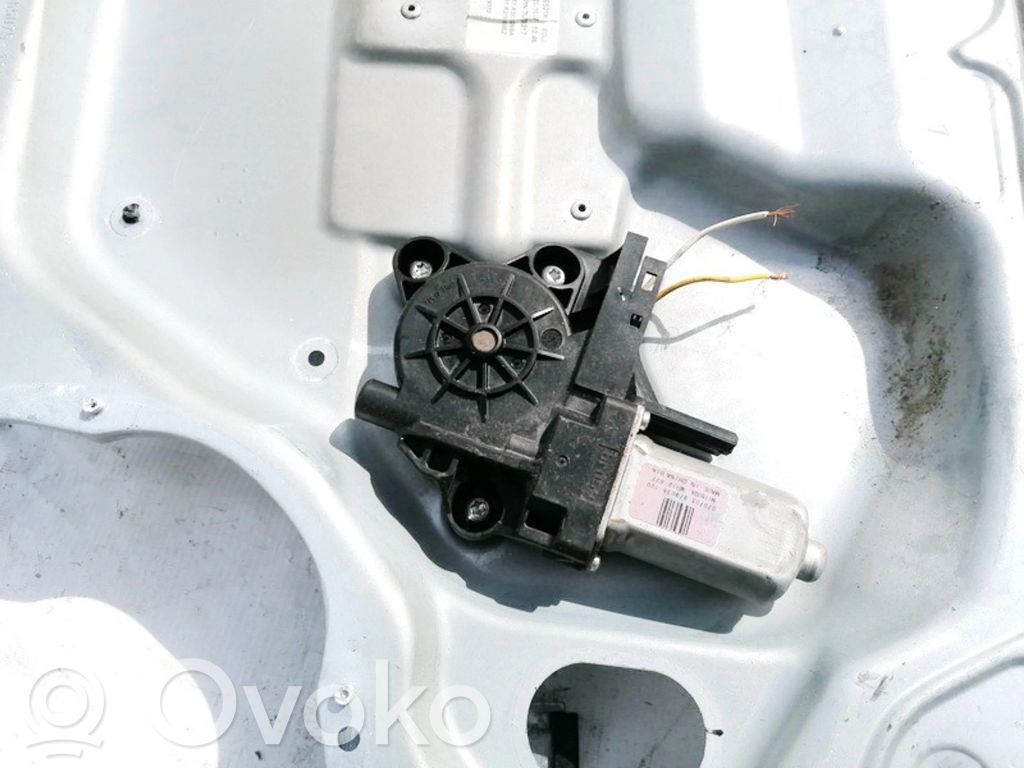 Ford C-MAX I Motorino alzacristalli della portiera anteriore