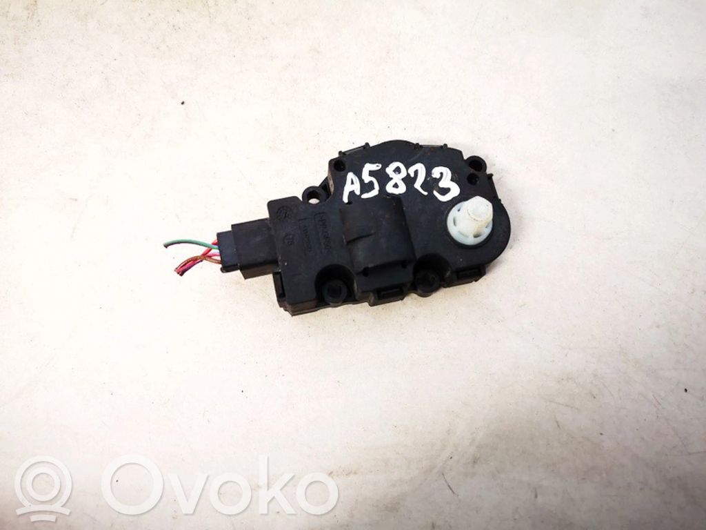 BMW 7 F01 F02 F03 F04 Motor/actuator clapetă aer 