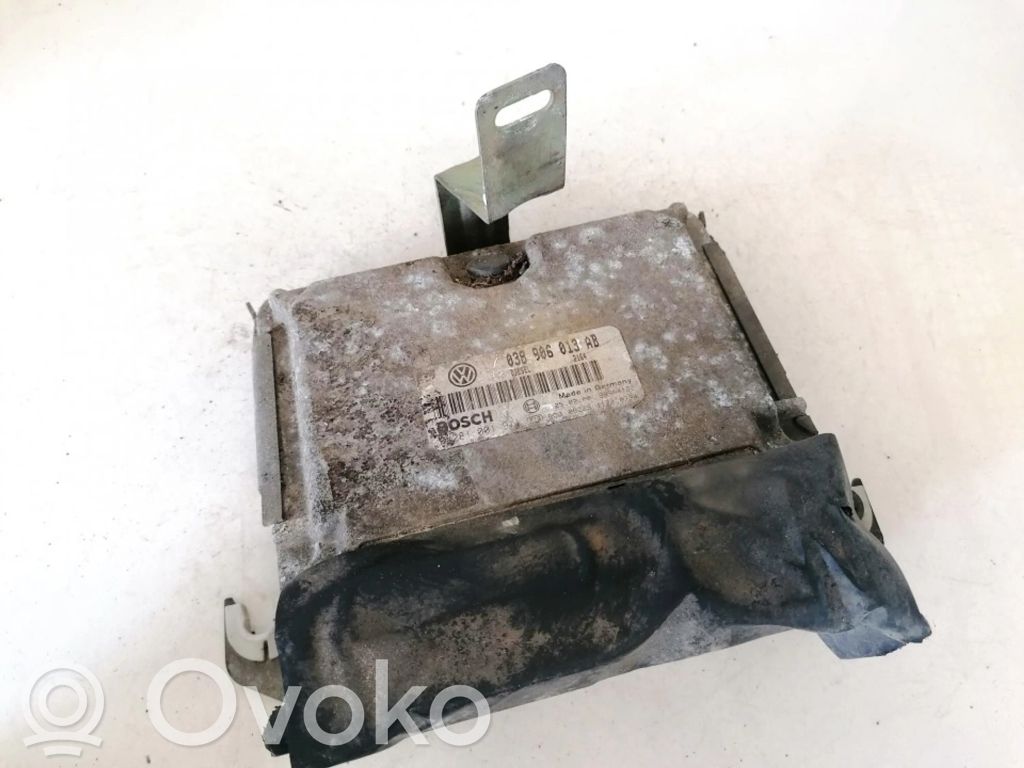 Engine control unit/module   038906013AB,281001911,038906013AB,281001911,28SA4120