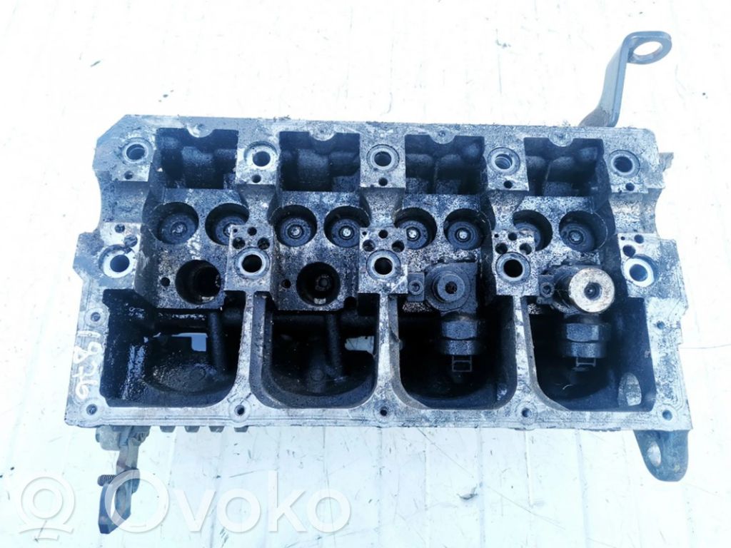 Volkswagen PASSAT B5 Testata motore