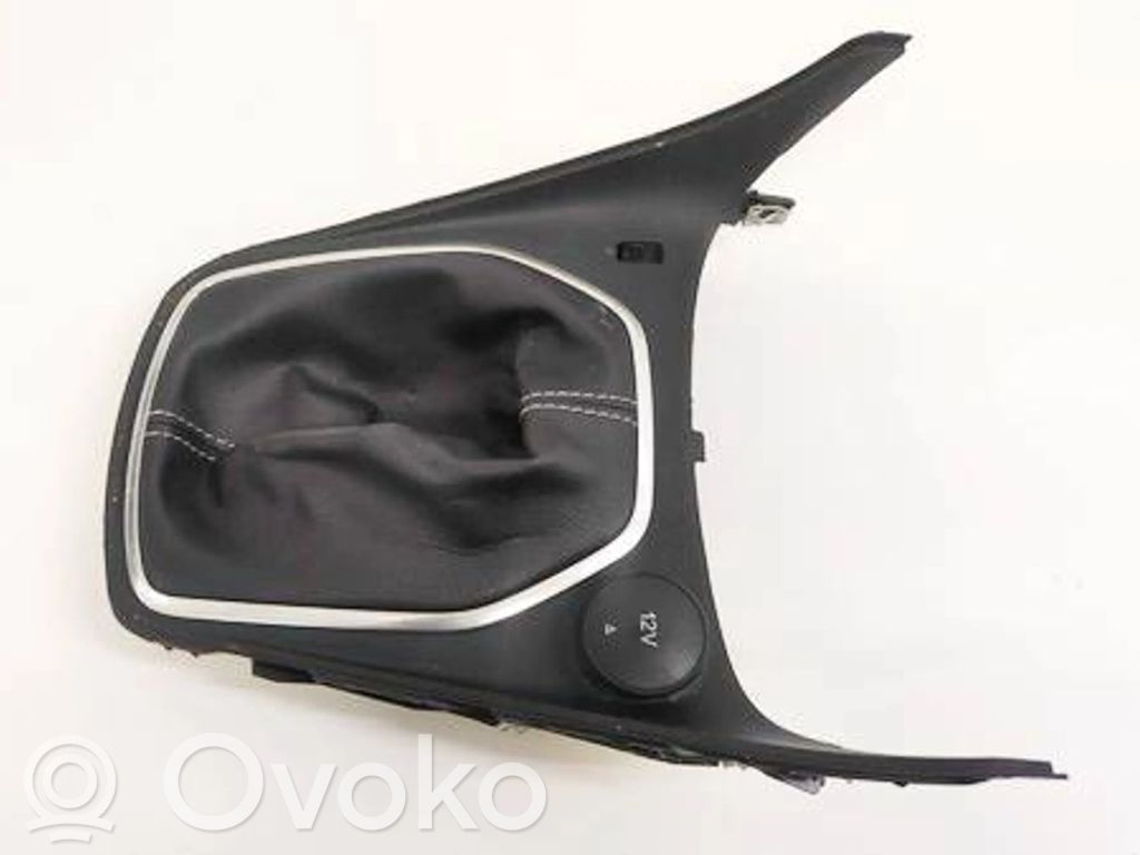 Ford Puma Contour de levier de vitesses 