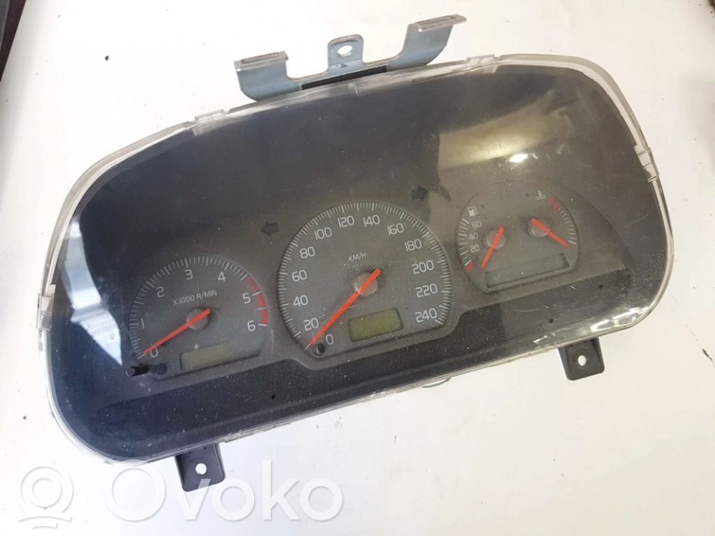 Volvo S40, V40 Speedometer (instrument cluster) 