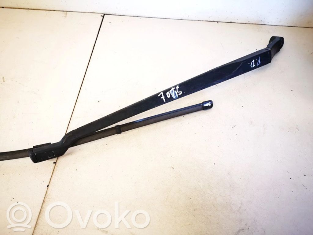 Toyota Avensis T270 Ramię wycieraczki szyby przedniej / czołowej 