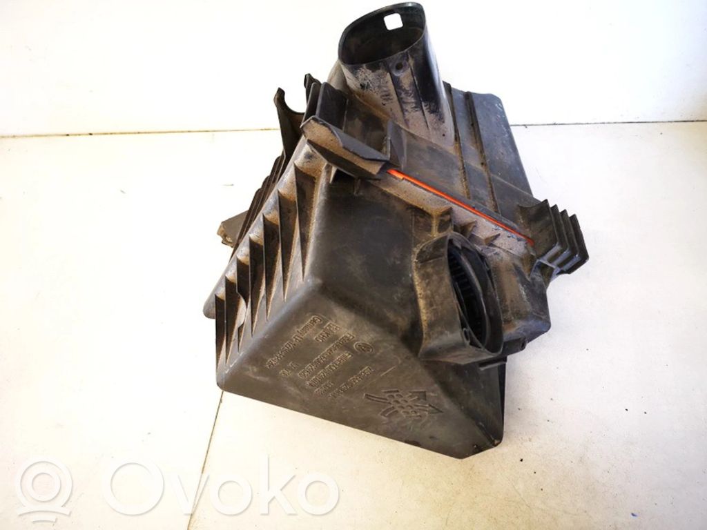 Volkswagen Polo IV 9N3 Scatola del filtro dell’aria